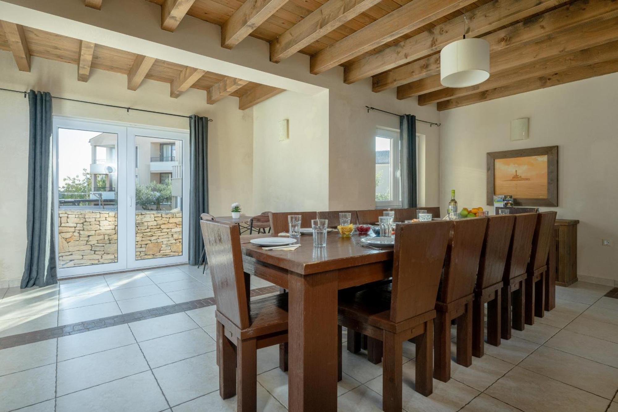 Villa Castagna Near The Sea With Private Pool And Sauna Premantura Eksteriør bilde